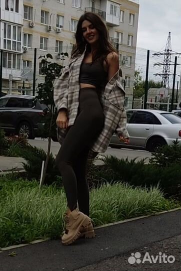 Модель для съемки