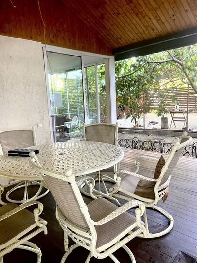 Таунхаус 500 м² на участке 2 га