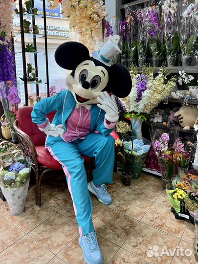 Микки Маус ростовая кукла поздравление