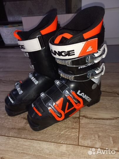 Горнолыжные ботинки