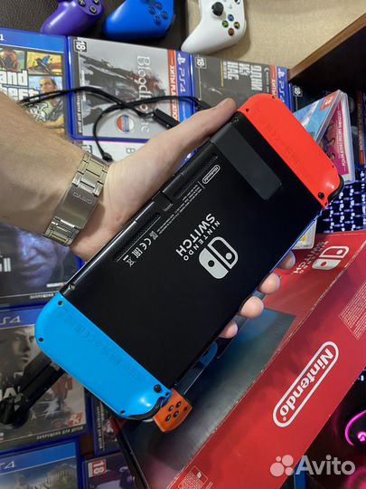 Nintendo switch 96gb+ Zelda, Mk11, Skyrim и др