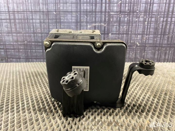 Блок ABS Bmw X5 E70 N57 2013