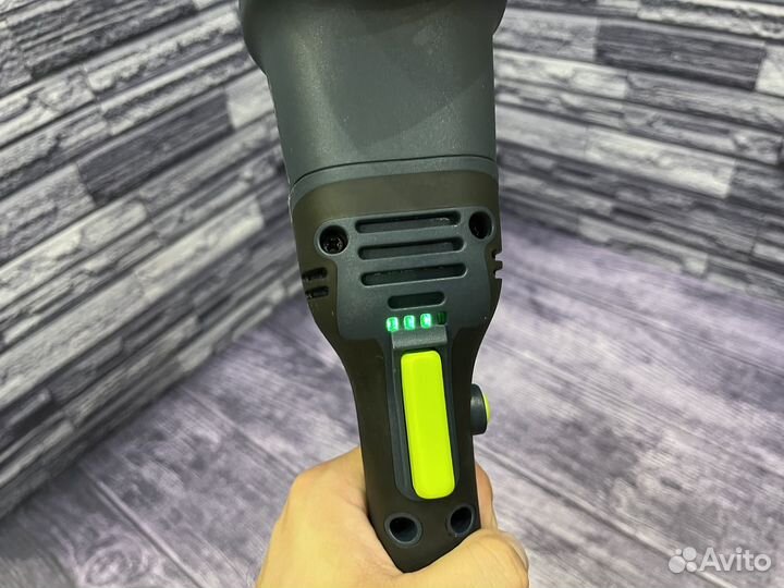 Аккумуляторная полировальная машинка