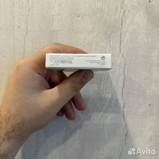 Переходник с lighting на aux iPhone