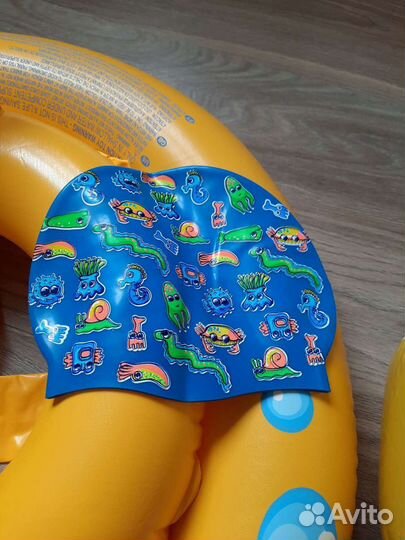 Круг для плавания,мяч,нарукавники