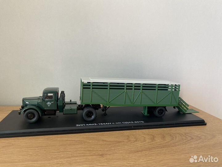 Модель маз-200 с п/п одаз-857б