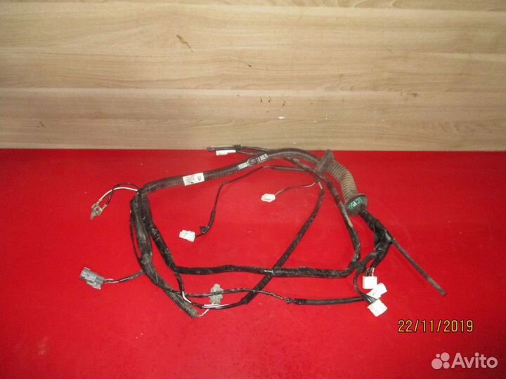 Проводка (коса) 8218460630 Land Cruiser (150)