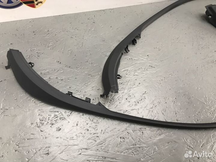 Накладка на дверь передняя Mercedes-Benz E-280