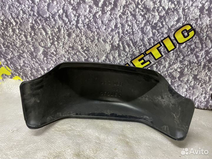 Подкрылок (локер) задний левый УАЗ 452 Патриот