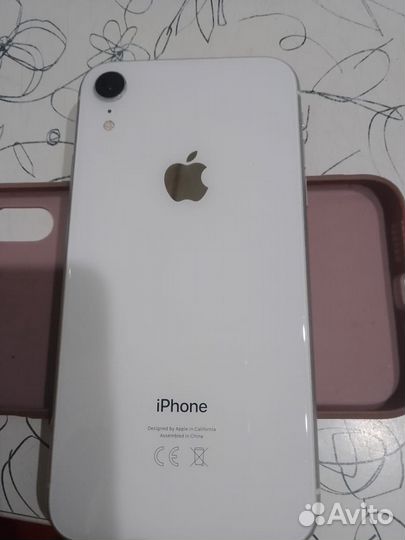 iPhone Xr, 64 ГБ
