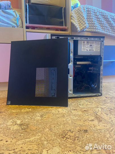 Компьютер HP Pavilion Desktop PC 570