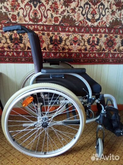 Инвалидная коляска новая otto bock, 42см