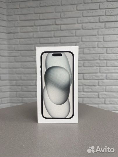 iPhone 15, 128 ГБ