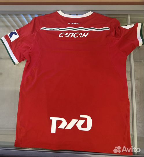 Футболка и бейсболка арсенал