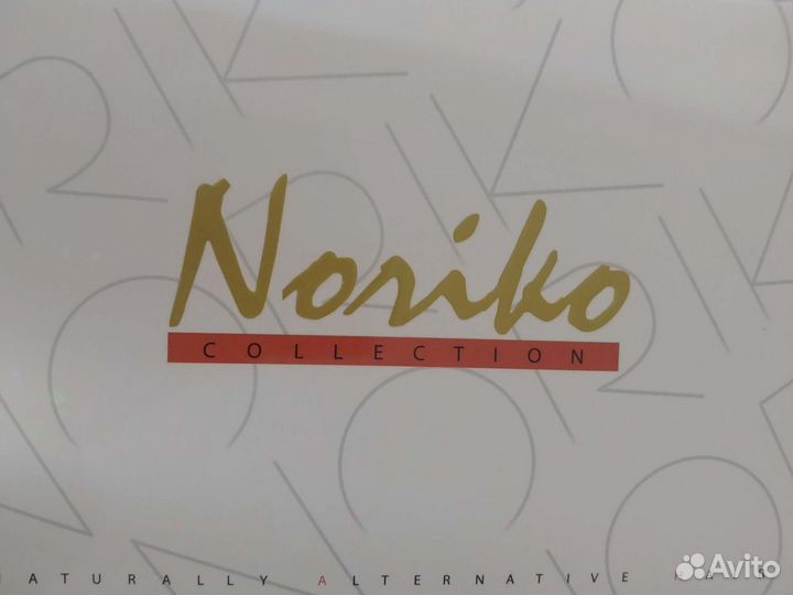 Парик с челкой под каре.шею прикрывает.новый, в ко