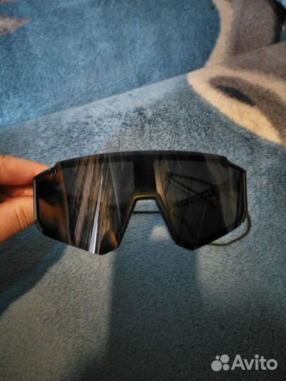 Солнцезащитные очки (велосипелные)