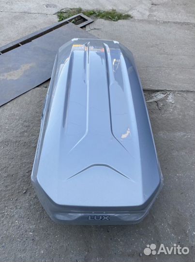 Бокс Lux Tavr 197 см 520 л глянец металлик