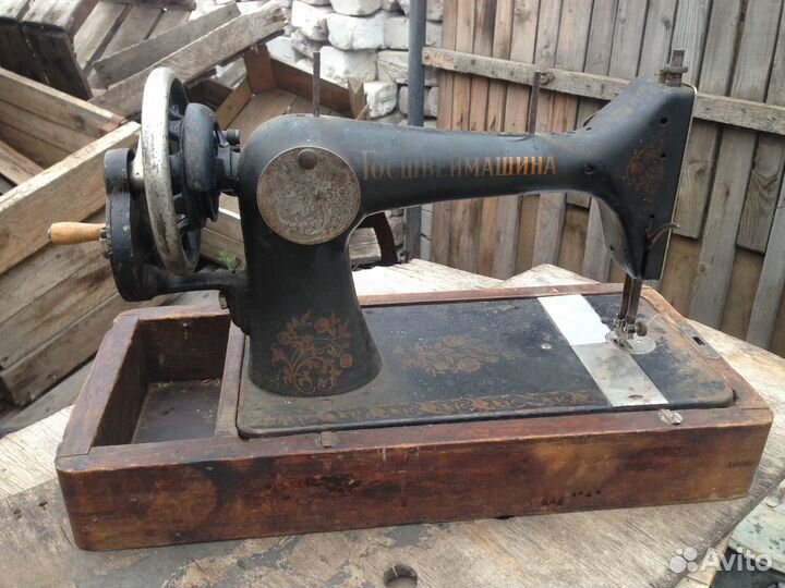 Ручная швейная машина бу