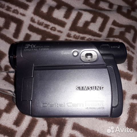 Видеокамера Samsung
