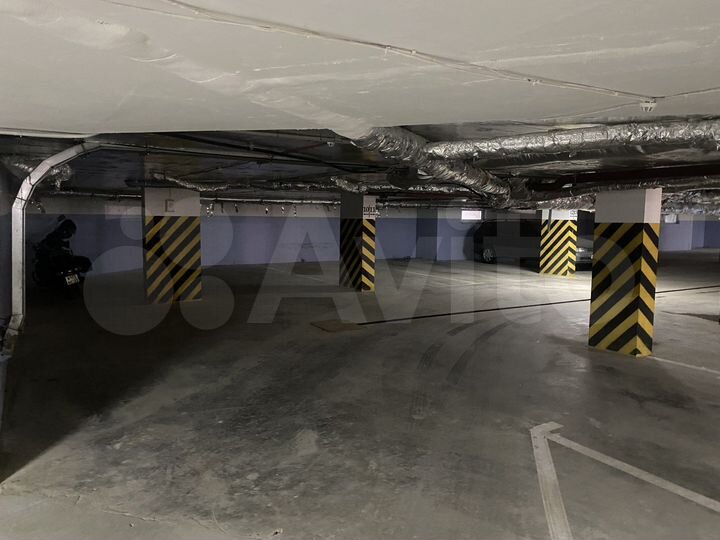 Арендный бизнес (паркинг), сервис, склад, 2063м2