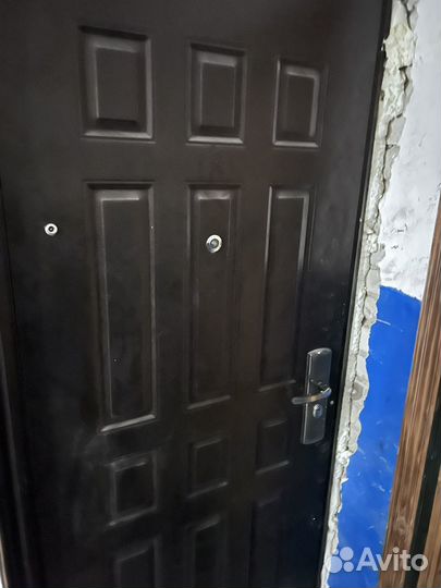Дверь входная металлическая