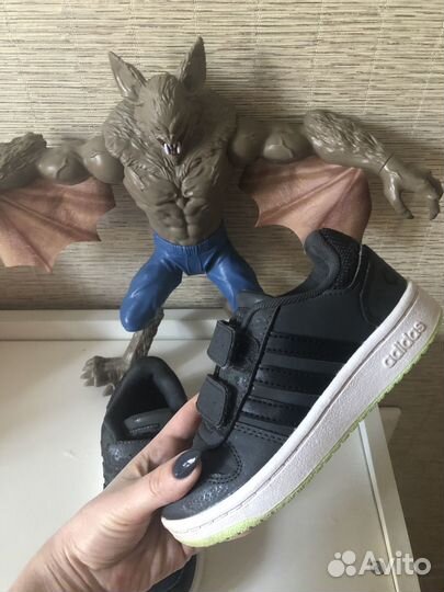 Кроссовки детские adidas