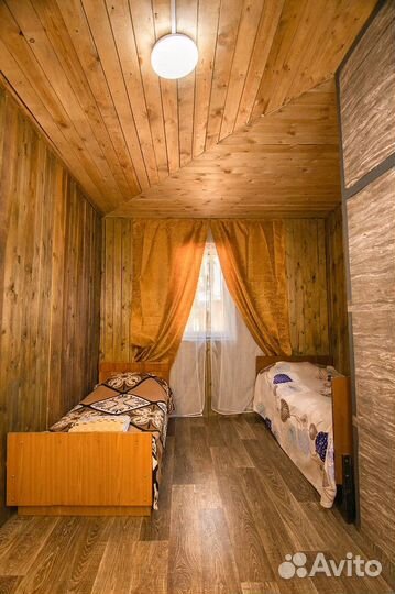 Отдых на берегу озера Арахлей