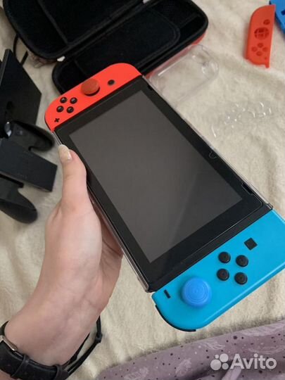 Игровая приставка Nintendo switch