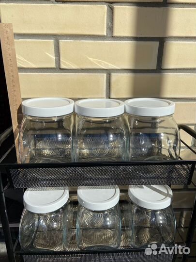 Банка стеклянная с крышкой 1700мл