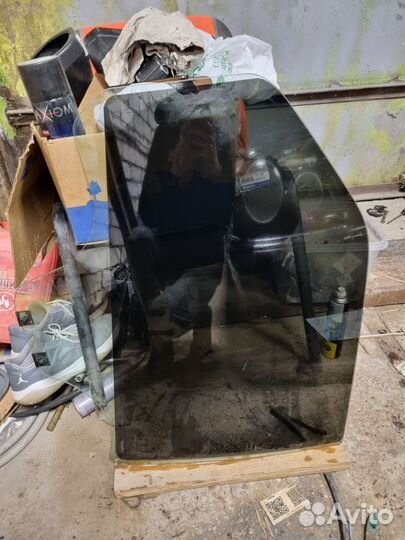 Стекло задней правой двери Renault Logan 2005-2015