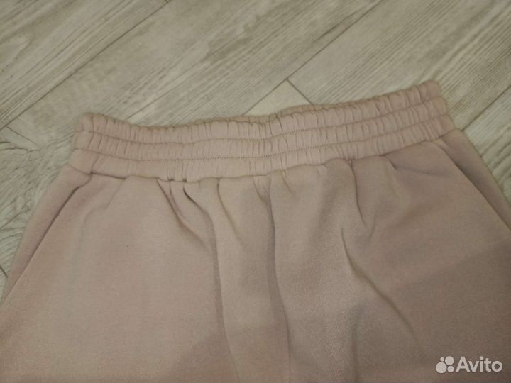 Спортивный костюм женский