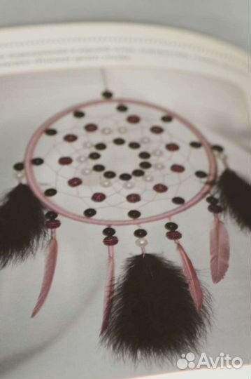 Вязаные бусы, броши, браслеты