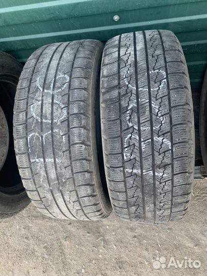 Roadstone SB802 205/55 R16