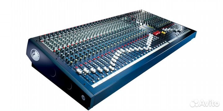 Микшерный пульт soundcraft LX7ii-32