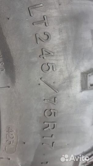 Goodyear Wrangler DuraTrac 245/75 R17 121Q