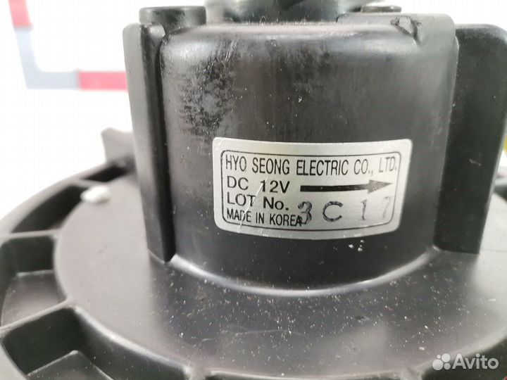 Моторчик печки для Hyundai-KIA Carnival (Sedona) 1