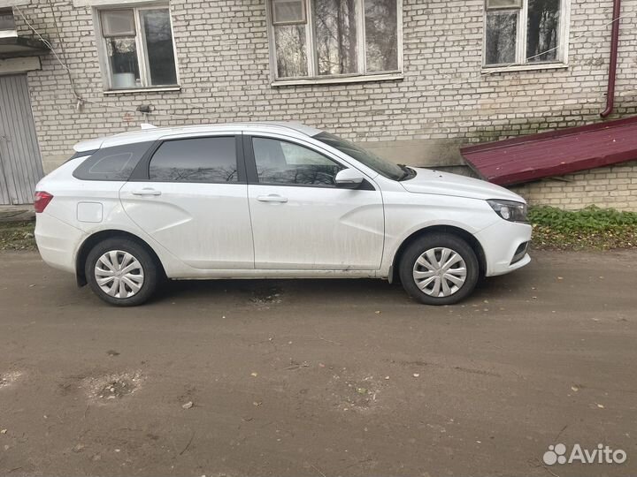 LADA Vesta 1.6 МТ, 2021, 28 973 км