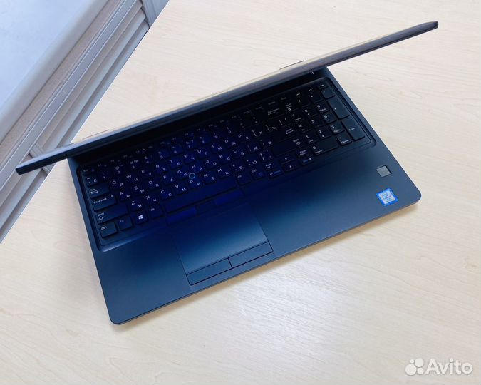 Ноутбук Dell Core i7 + 12 ядер