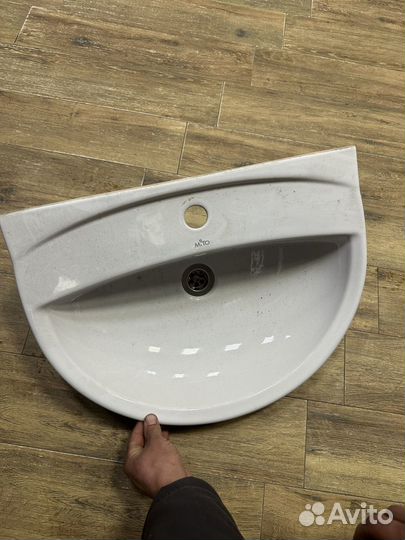 Унитаз и раковина бу