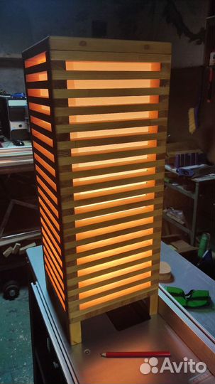 Лампа интерьерная