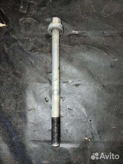 Болт головки блока камаз