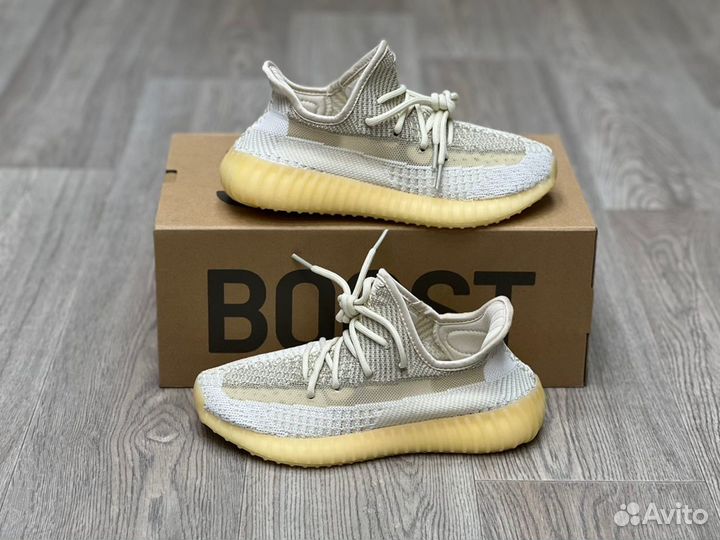 Кроссовки Yeezy Boost 350 v2 