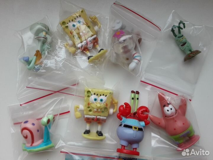 Киндер сюрпириз Спандж Боб Сквеа Пэнтс