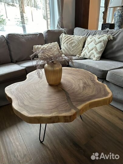 Журнальный столик круглый дерево