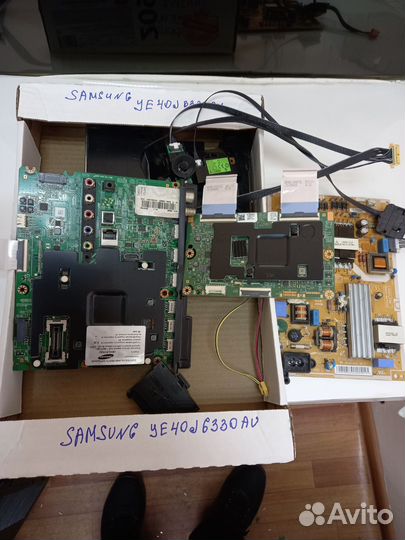 Samsung UE40J6330AU в разборе