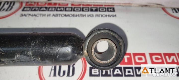 Стойка задняя левая nissan laurel