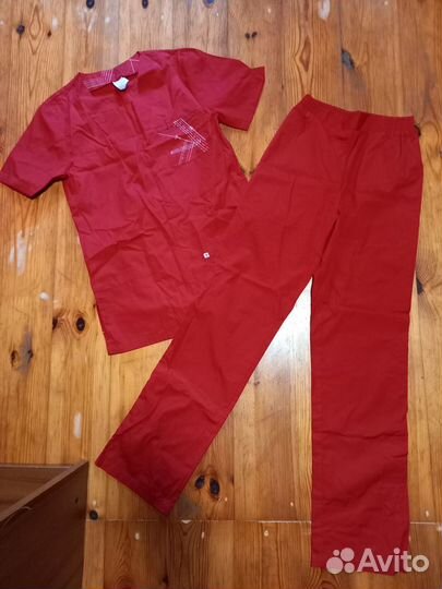 Медицинский костюм женский 40р