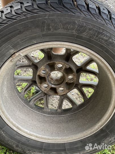 Yokohama IceGuard Stud IG65 20.5/65 R15