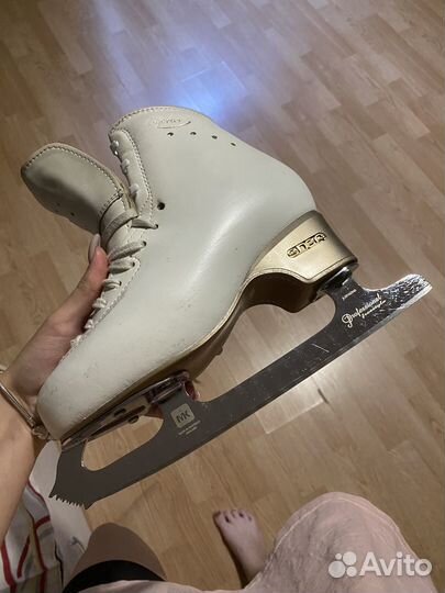 Коньки для фигурного катания профессиональные edea