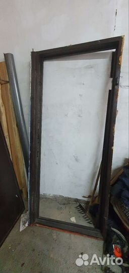 Дверь входная металлическая